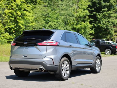 Used 2022 Ford Edge Titanium w/ Equipment Group 301A AWD/4WD image 6