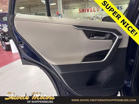 Used 2019 Toyota RAV4 Limited w/ All Weather Liner Package image 25