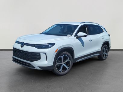 New 2025 Volkswagen Tiguan SE