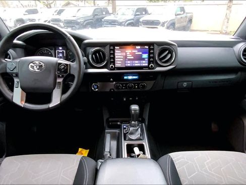 Used 2023 Toyota Tacoma TRD Sport image 15