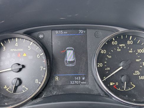 Used 2019 Nissan Rogue SV FWD image 30