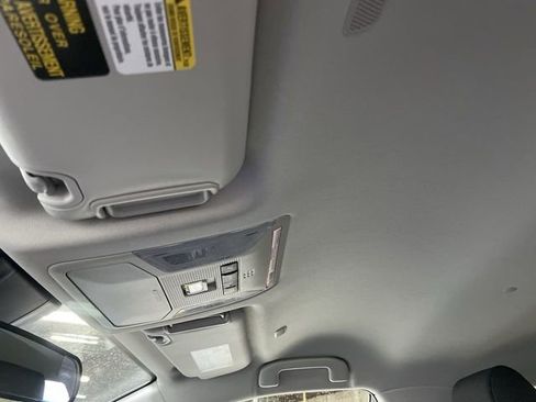 Used 2024 Toyota RAV4 XLE image 22