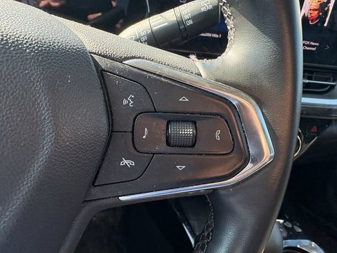Used 2024 Chevrolet Trax ACTIV w/ Sunroof Package FWD image 14
