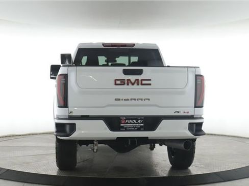 Used 2026 GMC Sierra 2500 AT4 w/ AT4 Preferred Package AWD/4WD image 11