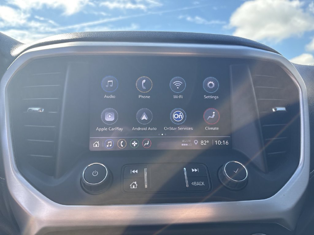 Used 2021 GMC Acadia SLE w/ Driver Convenience Package FWD image 27