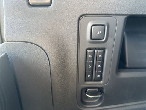 New 2025 Ford Expedition Active image 30