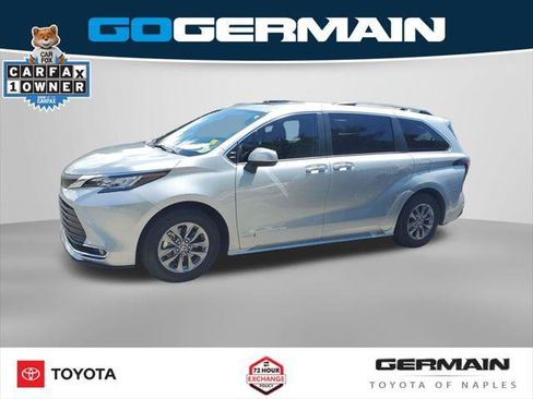 Certified 2021 Toyota Sienna XLE FWD image 12