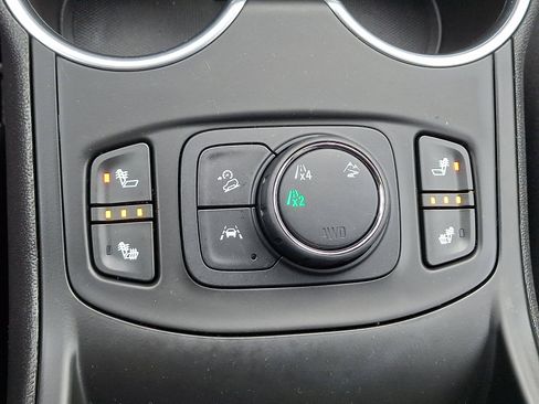 Used 2021 GMC Terrain SLT image 24