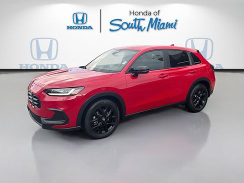 Certified 2024 Honda HR-V Sport image 3