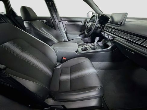 Used 2024 Honda Civic Sport image 28