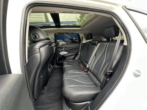 Used 2022 Acura RDX FWD w/ Technology Package image 17