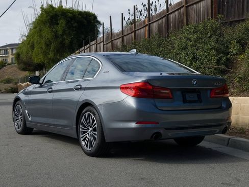 Used 2018 BMW 530e image 29
