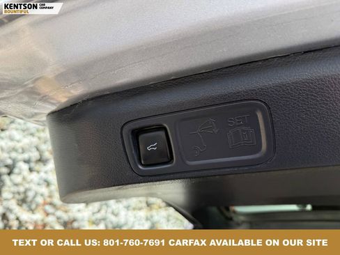 Used 2024 Ford Expedition Limited image 43