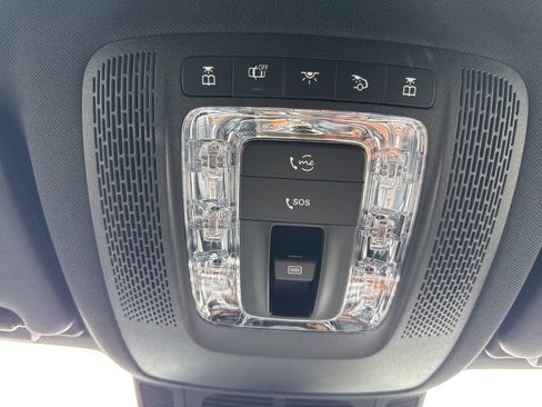 Certified 2025 Mercedes-Benz GLS 450 4MATIC image 25