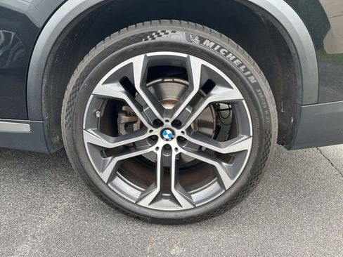 Used 2021 BMW X5 xDrive40i w/ Premium Package 2 image 9
