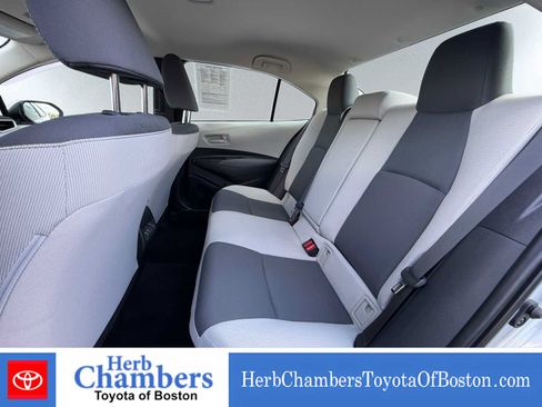 Used 2023 Toyota Corolla LE w/ LE Convenience Package FWD image 19