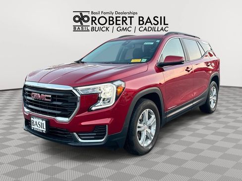 Used 2024 GMC Terrain SLE w/ Driver Convenience Package AWD/4WD image 1