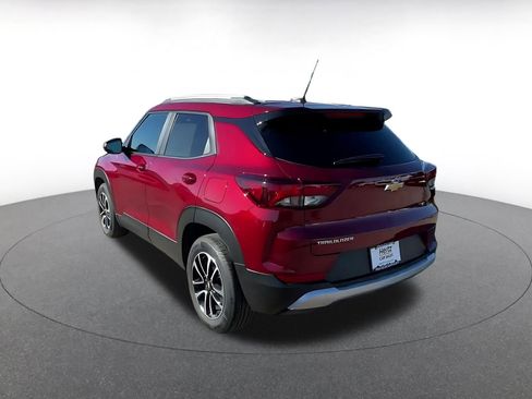 Used 2025 Chevrolet TrailBlazer LT image 8