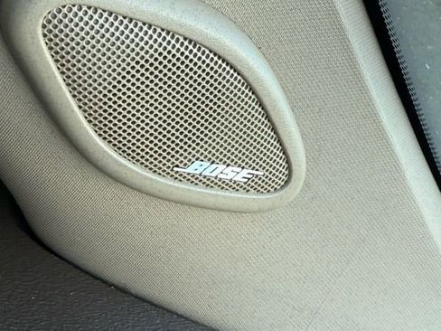 Used 2011 GMC Yukon Denali image 21