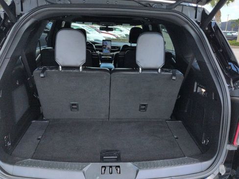 Used 2020 Ford Explorer ST w/ ST Street Pack AWD/4WD image 14