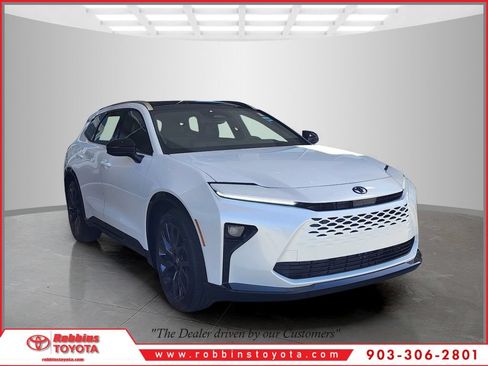 New 2026 Toyota Crown Signia AWD/4WD image 1