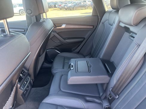 Used 2021 Audi Q5 2.0T Premium w/ Convenience Package image 33
