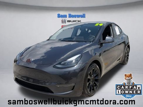 Used 2024 Tesla Model Y Long Range AWD/4WD image 1