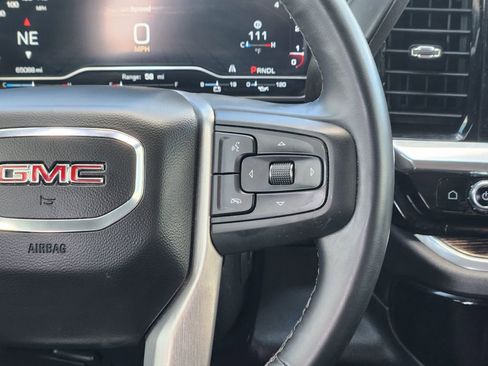 Used 2023 GMC Sierra 1500 Elevation image 27