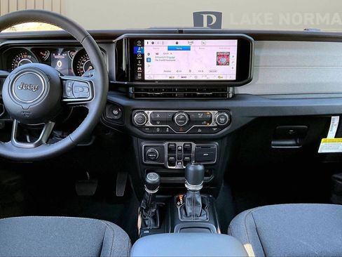 New 2026 Jeep Gladiator Sport image 12