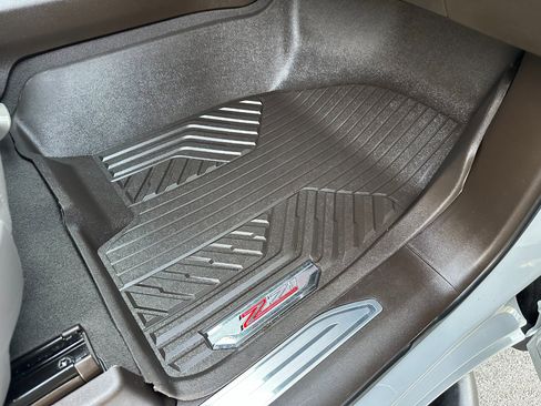 Used 2024 Chevrolet Silverado 1500 RST image 30