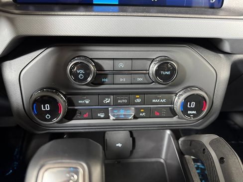 Used 2024 Ford Bronco Big Bend AWD/4WD image 21