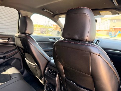 Used 2021 Ford Edge ST-Line FWD image 14
