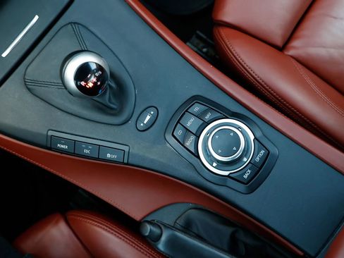 Used 2011 BMW M3 Sedan RWD image 35
