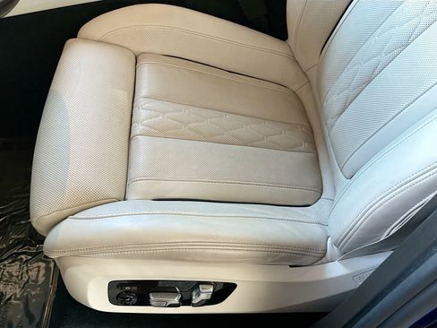 Certified 2024 BMW X5 M60i w/ Climate Comfort Package image 20