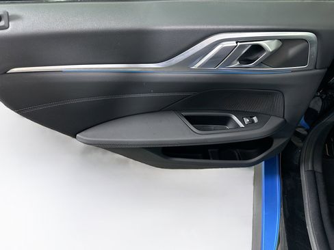 Used 2024 BMW i4 eDrive40 image 26