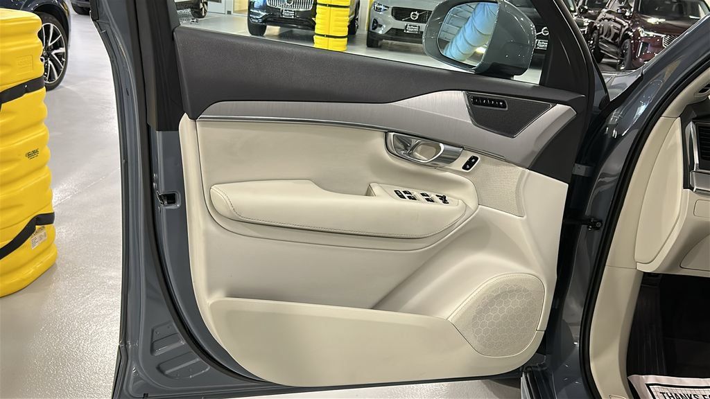 Certified 2023 Volvo XC90 B5 Core w/ Protection Package Premier AWD/4WD image 9