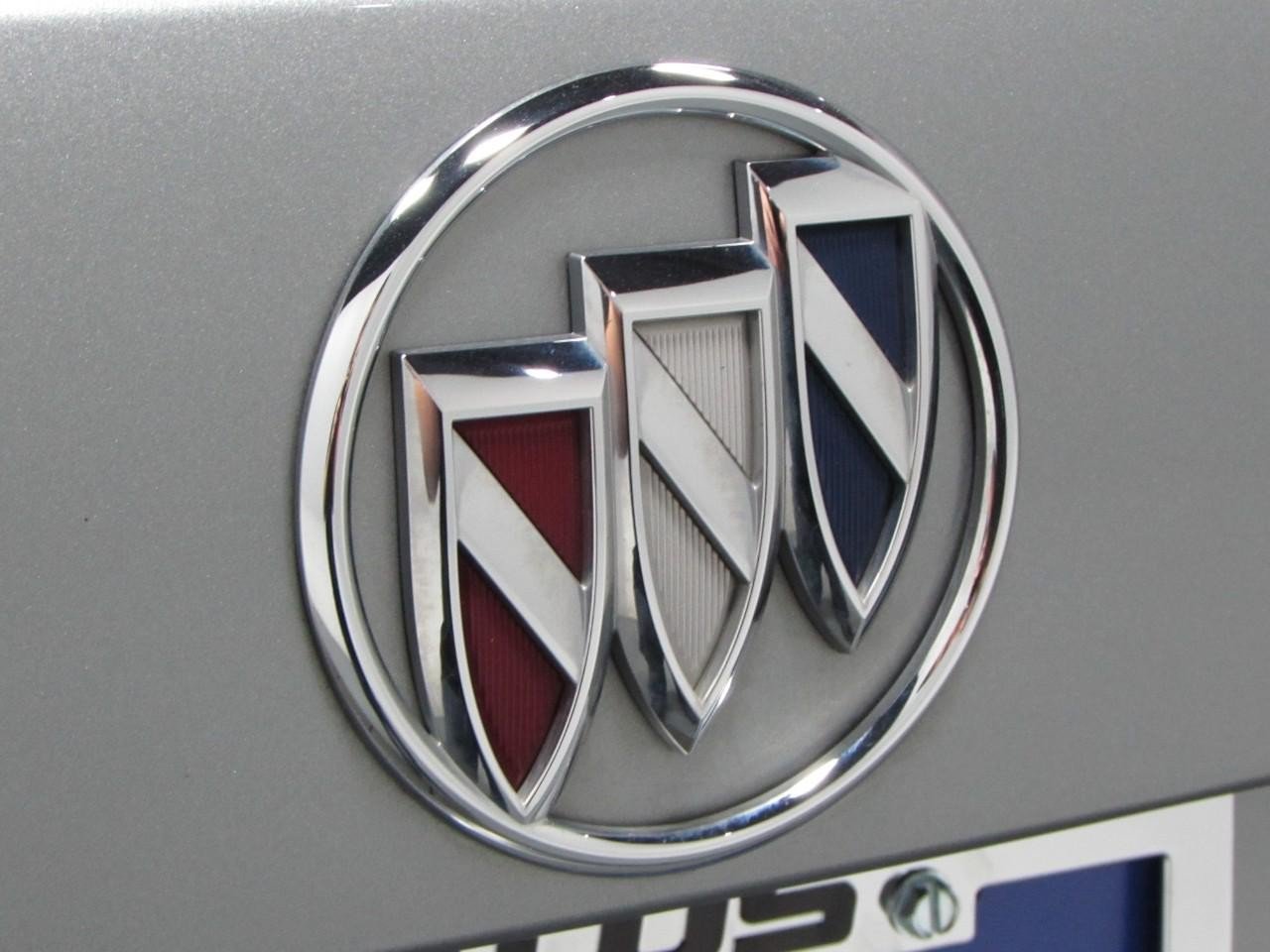 Used 2023 Buick Envision Preferred w/ Sport Touring Package AWD/4WD image 32
