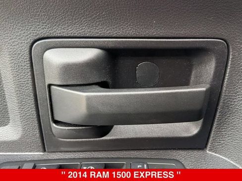 Used 2014 RAM 1500 Express AWD/4WD image 12