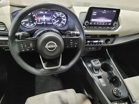 Used 2023 Nissan Rogue SV AWD/4WD image 22
