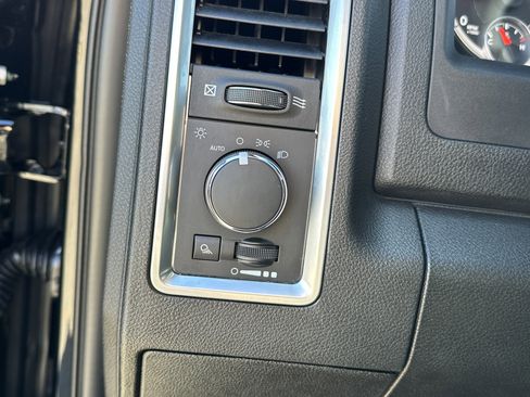 Used 2024 RAM 1500 Classic Warlock image 30