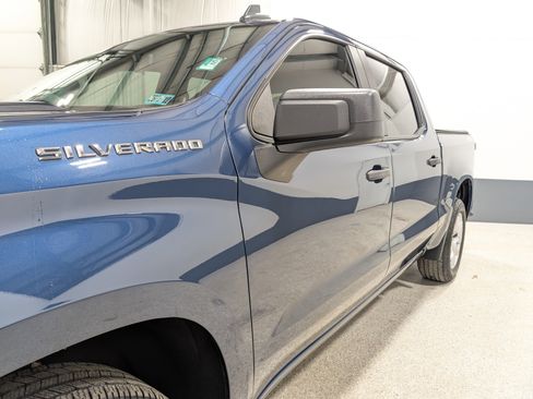 Used 2022 Chevrolet Silverado 1500 Custom image 7