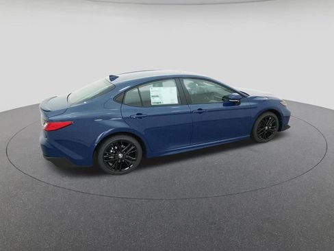 New 2026 Toyota Camry SE image 10