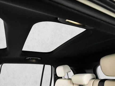 Certified 2024 Mercedes-Benz EQB 250+ image 21