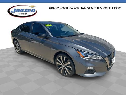 Used 2022 Nissan Altima 2.5 SR FWD image 1