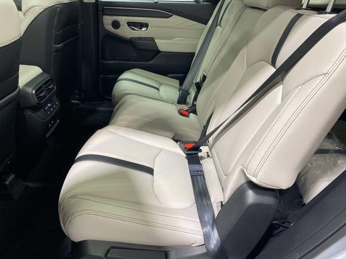 New 2026 Honda Pilot Touring image 11