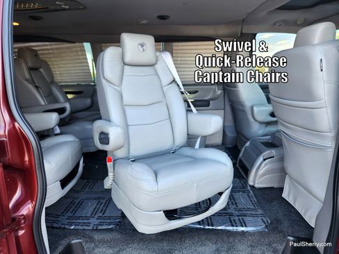 Used 2021 Chevrolet Express 3500 LS w/ Chrome Appearance Package RWD image 28