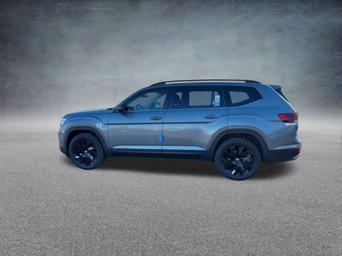 New 2025 Volkswagen Atlas SE image 13