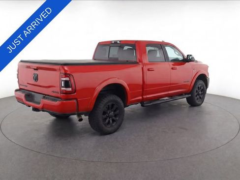 Used 2022 RAM 2500 Laramie w/ Night Edition AWD/4WD image 4