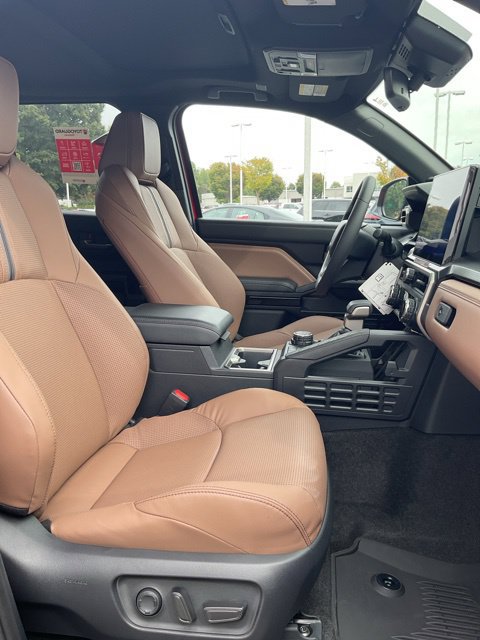 New 2026 Toyota 4Runner Limited AWD/4WD image 17