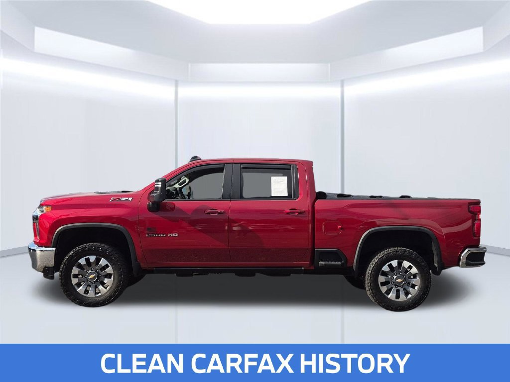 Used 2022 Chevrolet Silverado 2500 LT w/ Convenience Package AWD/4WD image 2